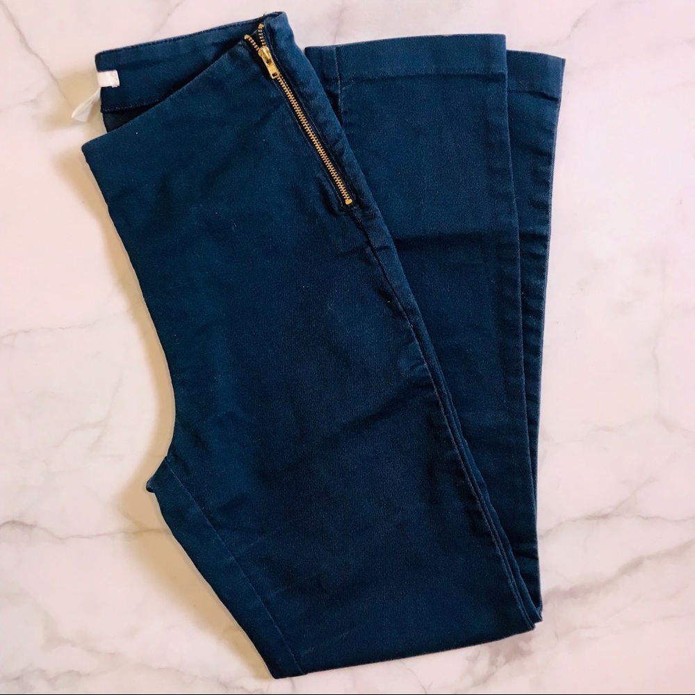 H&M begging pant size 6 with golden zipper Capri